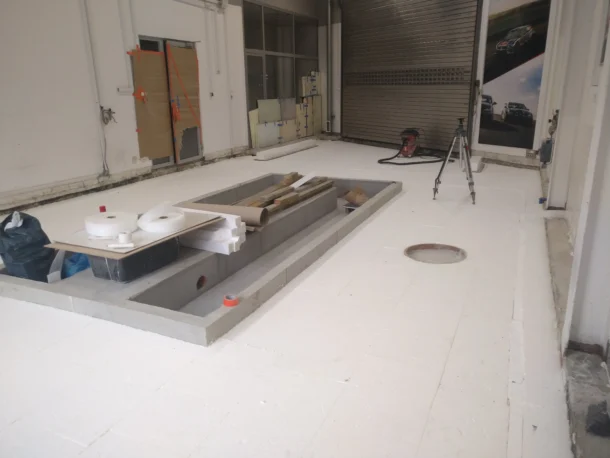 Podnośnik nożycowy Poznań_Porsche Krańcowa