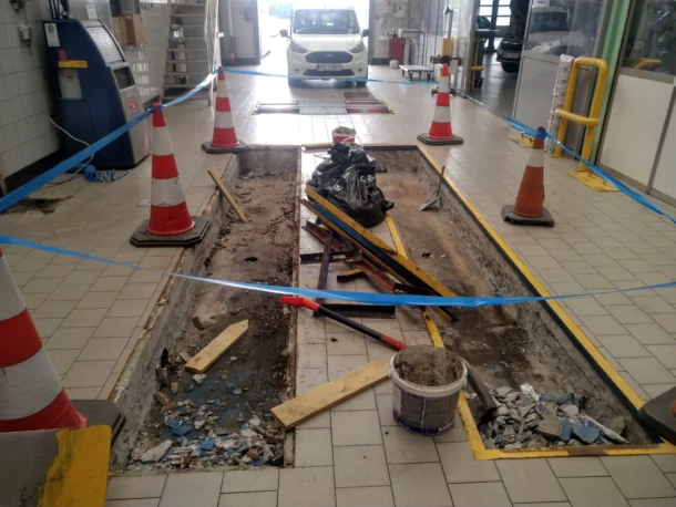 Podnośnik nożycowy Poznań_Porsche Obornicka